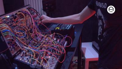 live dj set with modgeist - data - live act month