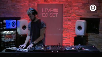 live dj set with déborah aime la bagarre