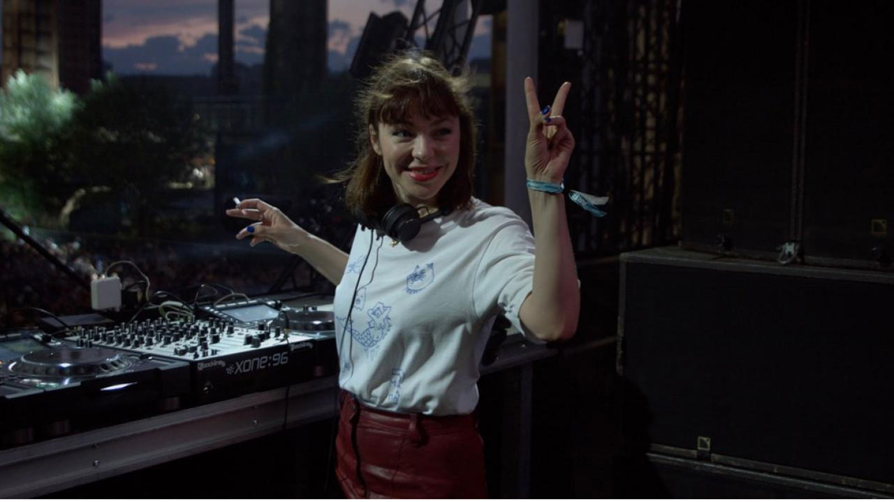 clubbing experience with nina kraviz - j01ger stage @ kappa