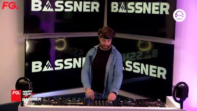 FG | HappyHour DJ with Bassner