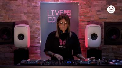 Live DJ Set with Meg Beg