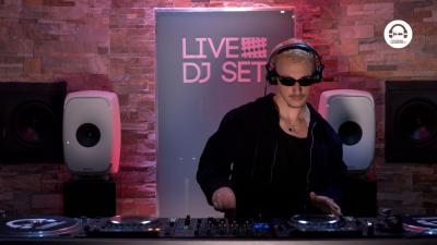 Live DJ Set with Matveï
