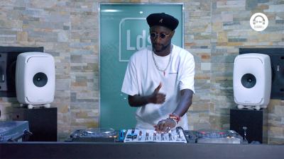 Live DJ Set with Kapela