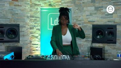 Live DJ Set with PomPomPom