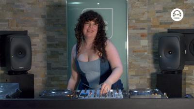 Live DJ Set with Digé Momo