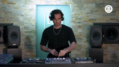 Live DJ Set with Dean Lexar