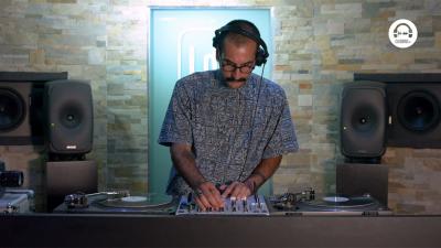 Live DJ Set with Mehmet Alpdogan