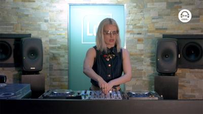Live DJ Set with Verukka