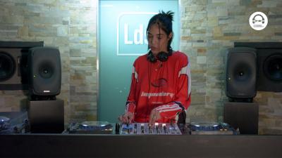 Live DJ Set with Zia