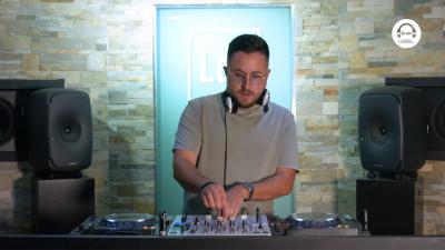 Live DJ Set with Brice François