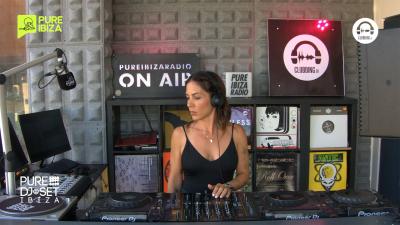 Pure DJ Set with Anna Tur