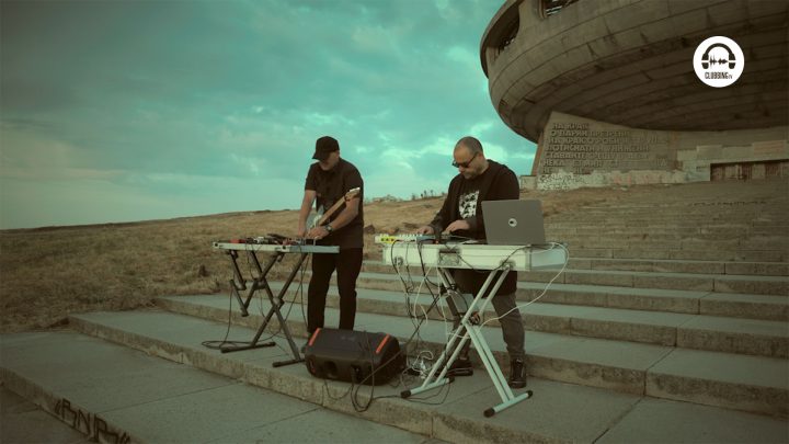 Vasil Ivanov The Editor & Air Of Strings - The Monument