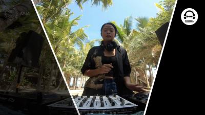 United We Stream Asia #11 La Brisa - Bali with Dita